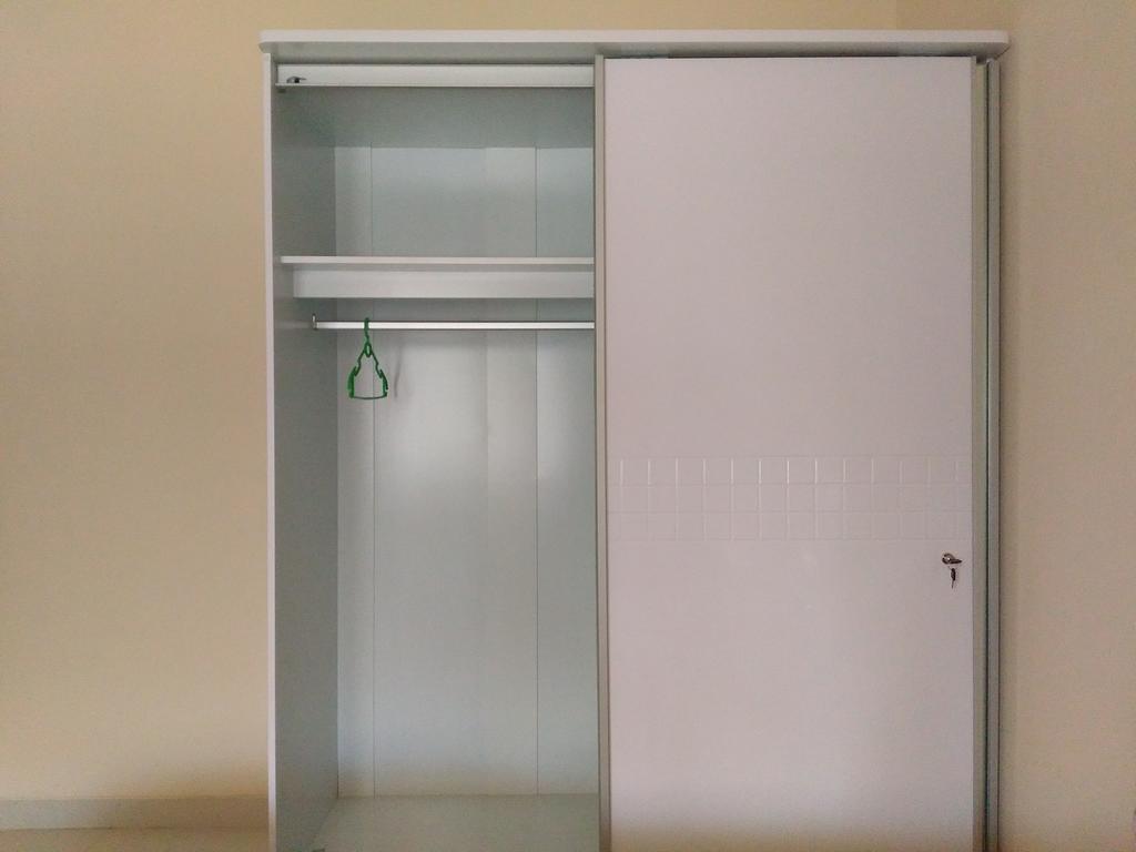 Jasmine Park Guest House Semarang Zewnętrze zdjęcie